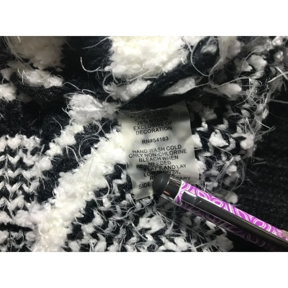 Calvin Klein Cowl Neck Sweater Cape  L/XL Black White Chunky‎ Long Sleeve